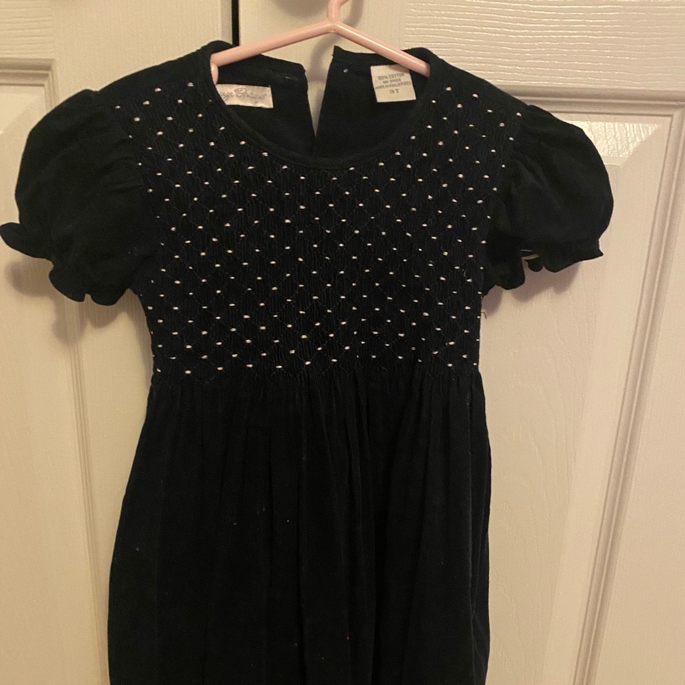 Carriage boutique 3t smocked dress